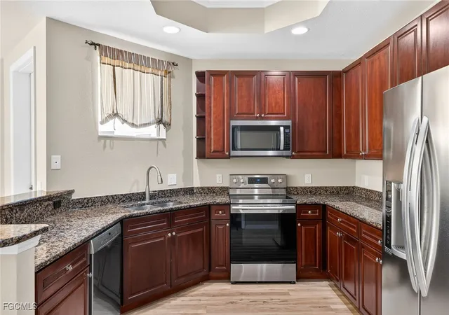 Listing Photo 4 - Condo for sale in building located at 9832 Cristalino Vw Wy, Fort Myers, FL 33908 - Unit #104