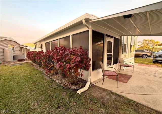Photo 3 of Manufactured home for sale at 4710 Split Log Ln W, Estero, FL 33928 | MLS# 226005636 | Listing updated on 2026-07-23
