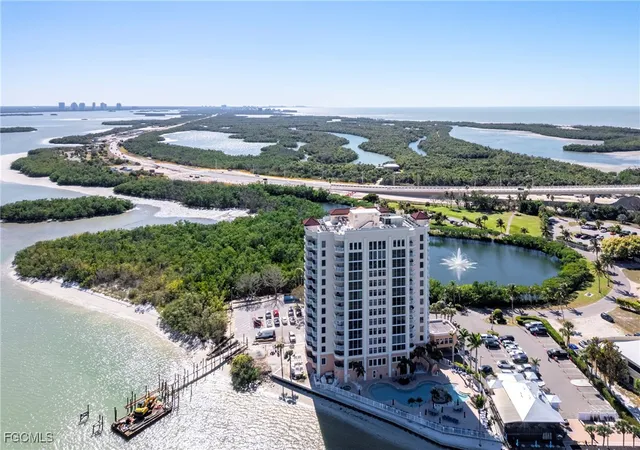 Listing Photo 2 - Condo for sale in building located at 8771 Estero Blvd, Fort Myers Beach, FL 33931 - Unit #701