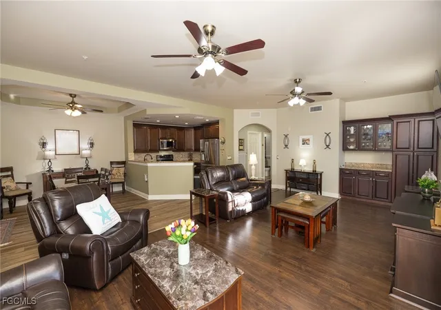 4th image of 1520 Sw 50Th St, Cape Coral, FL 33914