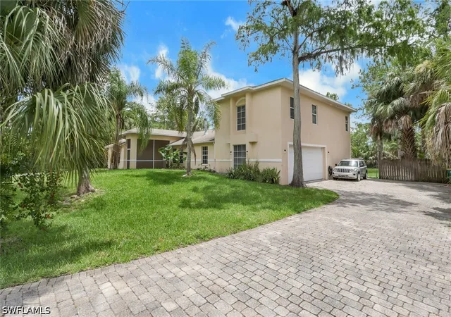 Photo 2 of Single family home for sale at 160 19th Street Sw, Naples, FL 34117 | MLS# 226005734 | Listing updated on 2026-07-28