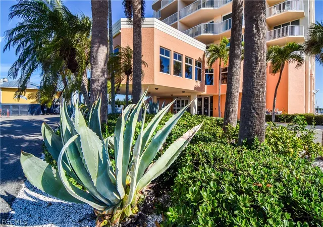 Homes for sale in Fort Myers Beach, FL | 8771 Estero Blvd, Fort Myers Beach, FL 33931