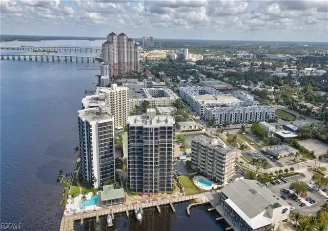 2nd image of 1910 Virginia Ave #1103, Fort Myers, FL 33901 | MLS# 2026006436