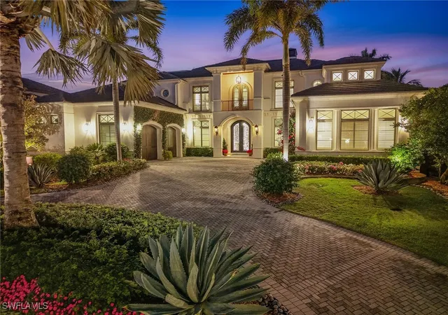30th image of 3125 Leeward Ln, Naples, FL 34103 | MLS# 226005463
