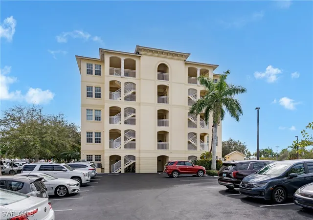 2nd image of 886 Park Ave #402, Marco Island, FL 34145 | MLS# 226004579