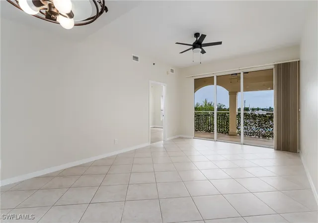 5th image of 886 Park Ave #402, Marco Island, FL 34145 | MLS# 226004579