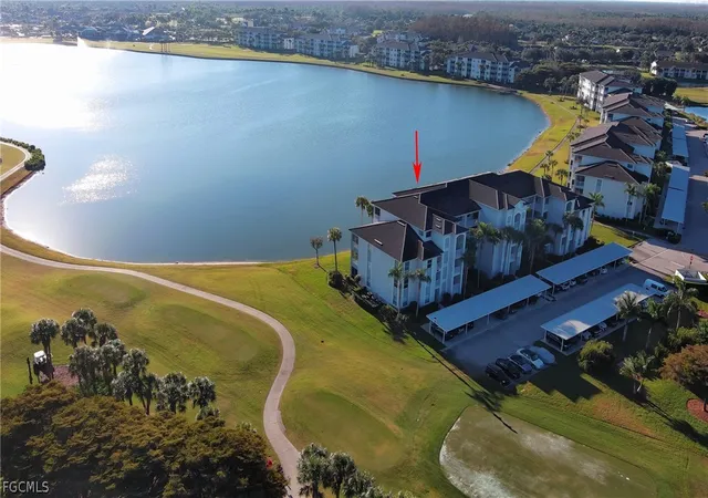 5th image of 10361 Butterfly Palm Dr, Fort Myers, FL 33966