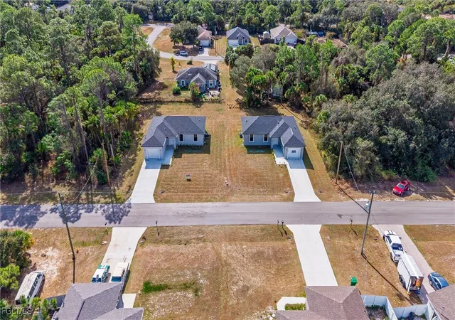 20th image of 8050 Sherwood Cir, Labelle, FL 33935 | MLS# 2026006557