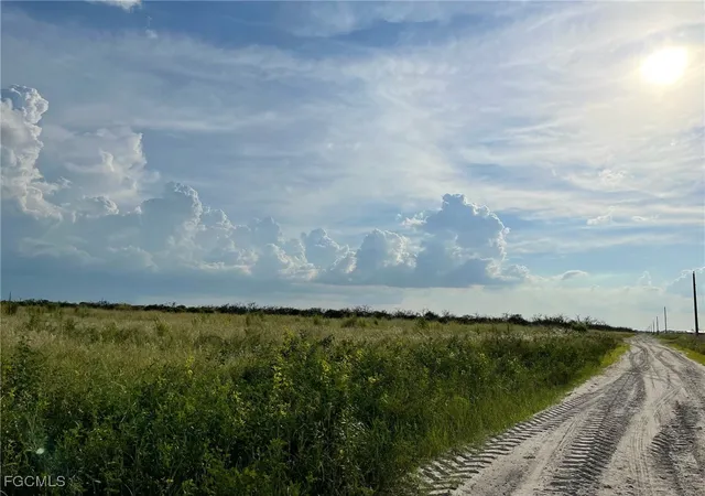 5th image of 6985 6Th Rd, La Belle, FL 33935 | MLS# 2026006561