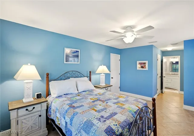 Photo 3 of Single family home for sale at 142 Old Tamiami Trl, Naples, FL 34110 | MLS# 226005827 | Listing updated on 2026-08-02