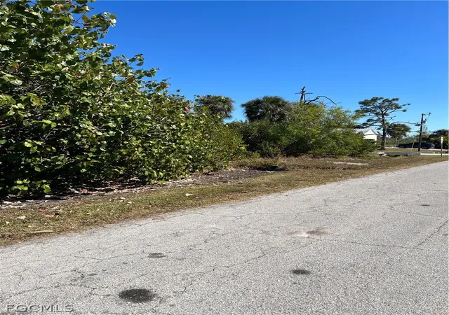 2nd image of 3500 Tropical Point Dr, Saint James City, FL 33956 | MLS# 2026006771
