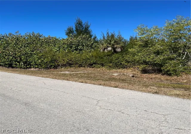 4th image of 3500 Tropical Point Dr, Saint James City, FL 33956 | MLS# 2026006771