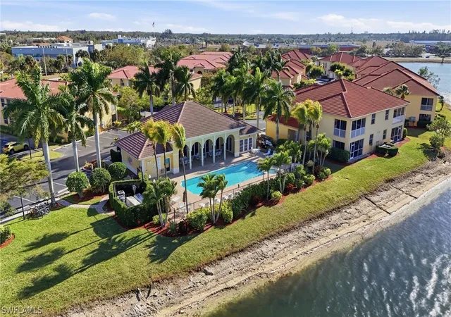 2nd image of 4117 Bellasol Cir, Fort Myers, FL 33916