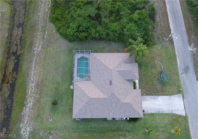 Photo 4 of Single family home for sale at 1130 Bari St E, Lehigh Acres, FL 33974 | MLS# 2026006826 | Listing updated on 2026-06-24