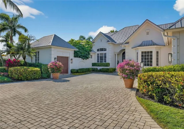 3rd image of 1675 Murex Ln, Naples, FL 34102 | MLS# 225076154