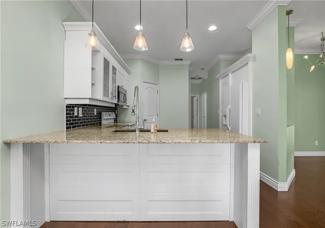 image of 2263 Carnaby Ct, Lehigh Acres, FL 33973 | MLS# 226006135
