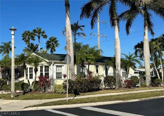 Photo 3 of Manufactured home for sale at 1671 Diamond Lake Cir, Naples, FL 34114 | MLS# 226006255 | Listing updated on 2026-03-06