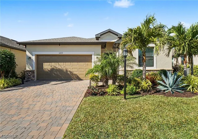 Photo 3 of Single family home for sale at 14719 Cantabria Dr, Fort Myers, FL 33905 | MLS# 2026007102 | Listing updated on 2026-02-12