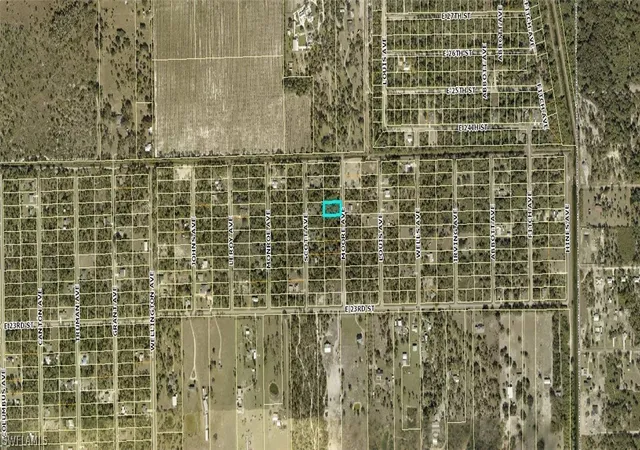 Homes for sale in Alva, FL | 2315 Moore Ave, Alva, FL 33920 | MLS# 226006527
