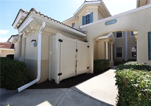 2nd image of 12052 Brassie Bnd #201, Fort Myers, FL 33913 | MLS# 2026007242