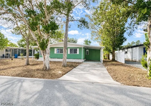 Photo 2 of Manufactured home for sale at 9330 Salisbury Dr, Brooksville, FL 34613 | MLS# 2026007312 | Listing updated on 2026-07-27