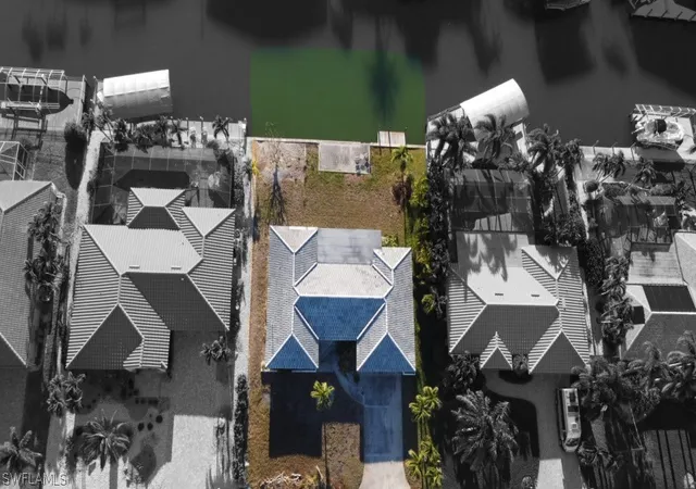 Photo 2 of Single family home for sale at 22 Bayview Blvd, Fort Myers Beach, FL 33931 | MLS# 226006350 | Listing updated on 2026-04-30