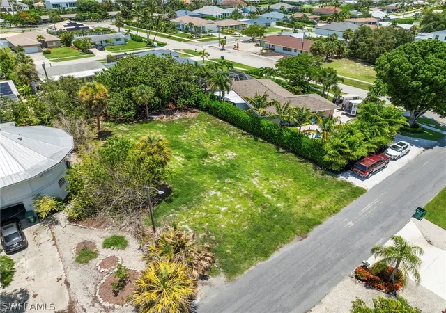 1st image of 410 Quail Dr, Marco Island, FL 34145 | MLS# 226006966