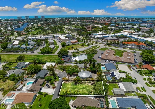 2nd image of 410 Quail Dr, Marco Island, FL 34145 | MLS# 226006966