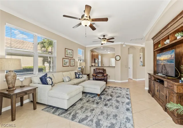 4th image of 10614 Camerelle Cir N, Fort Myers, FL 33913 | MLS# 2026007785