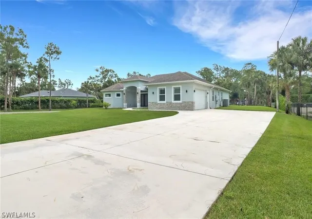 Photo 3 of Single family home for sale at 1086 21st Street Sw, Naples, FL 34117 | MLS# 226006961 | Listing updated on 2026-07-28