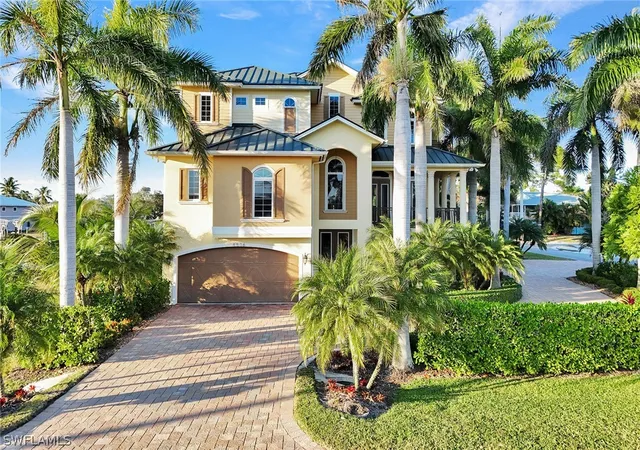 2nd image of 4806 Regal Dr, Bonita Springs, FL 34134 | MLS# 226005831