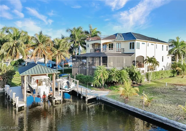 3rd image of 4806 Regal Dr, Bonita Springs, FL 34134 | MLS# 226005831