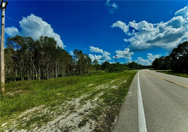 Photo 1 of Land for sale at 1005/1007 Homestead Rd S, Lehigh Acres, FL 33974 | MLS# 2026007840 | Listing updated on 2026-02-12