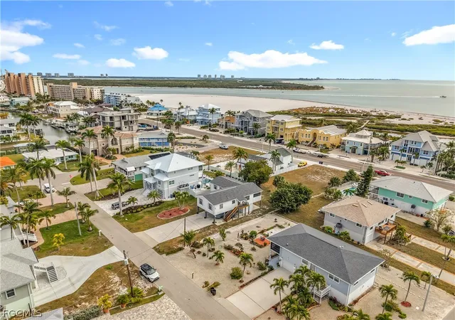 Homes for sale in Fort Myers Beach, FL | 8010 Buccaneer Dr, Fort Myers Beach, FL 33931 | MLS# 2026007920