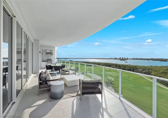 Homes for sale in Bonita Springs, FL | 4991 Bonita Bay Blvd, Bonita Springs, FL 34134