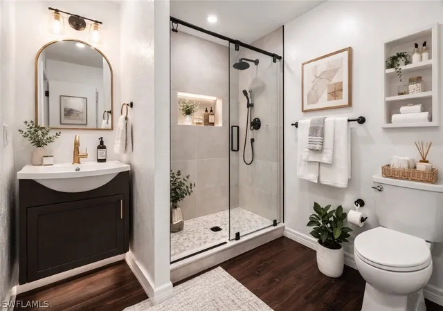 5th image of 715 10Th St N, Naples, FL 34102 | MLS# 226007083