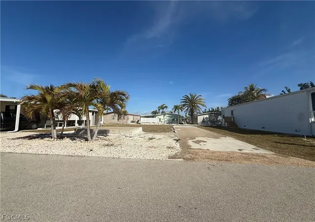 Photo 3 of Land for sale at 4914 Needle Fish Ln, St James City, FL 33956 | MLS# 2026008035 | Listing updated on 2026-08-10