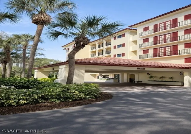 2nd image of 6040 Pelican Bay Blvd #D101, Naples, FL 34108 | MLS# 226006833