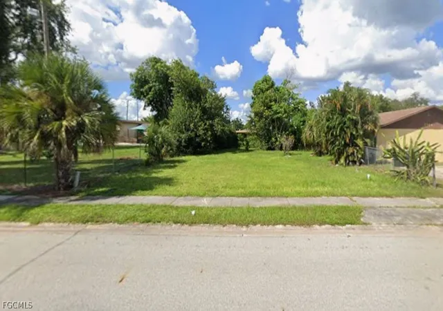 1st image of 2915 Price Ave, Fort Myers, FL 33916 | MLS# 2026008057