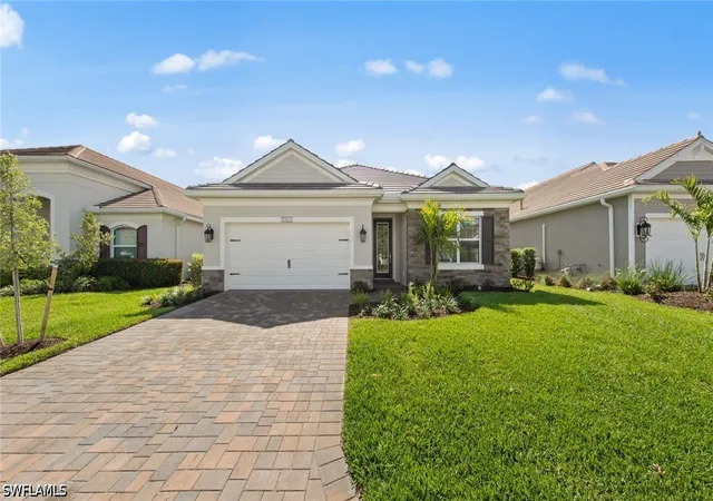 2nd image of 3062 Heritage Pines Dr, Fort Myers, FL 33905 | MLS# 226007229