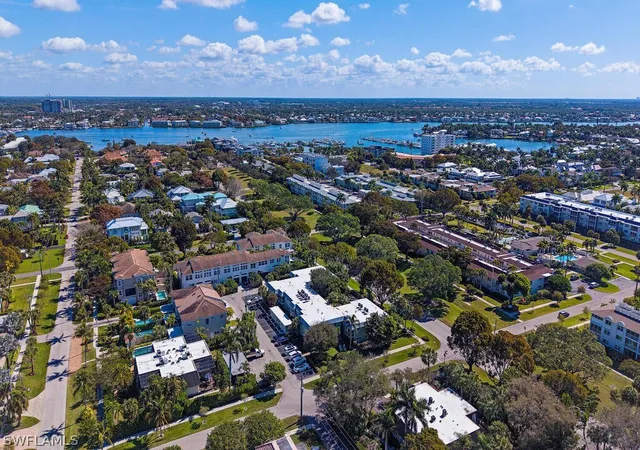 2nd image of 505 Broad Ave S, Naples, FL 34102