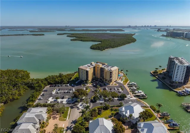 25th image of 400 Lenell Rd #107, Fort Myers Beach, FL 33931 | MLS# 2026008119