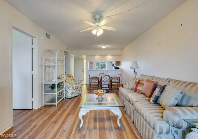 Homes for sale in FORT MYERS BEACH, FL | 21490 Bay Vlg Dr, FORT MYERS BEACH, FL 33931