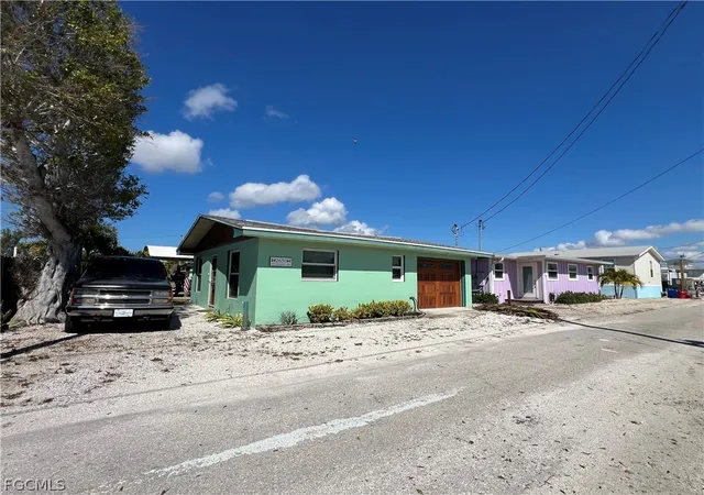 5th image of 2650 Coco Plum Dr, Matlacha, FL 33993 | MLS# 2026008266