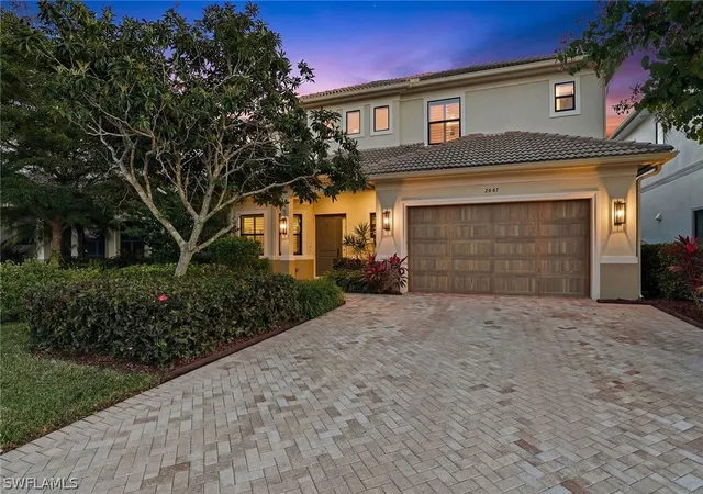 Photo 1 of Single family home for sale at 2867 Coco Lakes Dr, Naples, FL 34105 | MLS# 226005916 | Listing updated on 2026-07-22