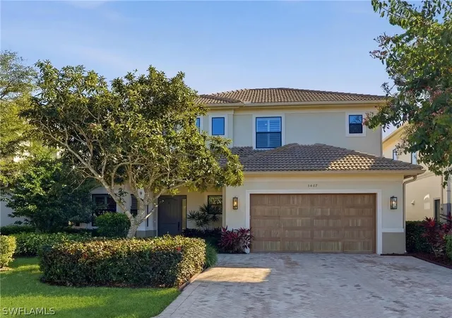Photo 2 of Single family home for sale at 2867 Coco Lakes Dr, Naples, FL 34105 | MLS# 226005916 | Listing updated on 2026-07-22