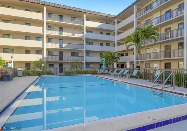 Homes for sale in Fort Myers, FL | 2121 Collier Ave #508, Fort Myers, FL 33901 | MLS# 226006975