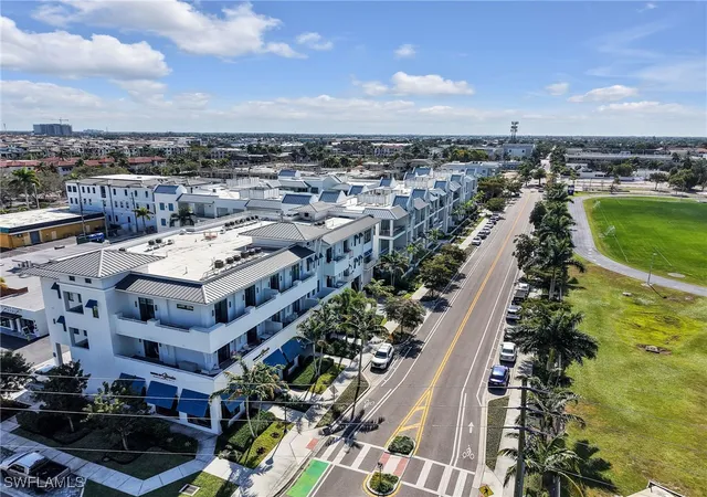 32nd image of 101 8th St S #201, Naples, FL 34102 | MLS# 226005375