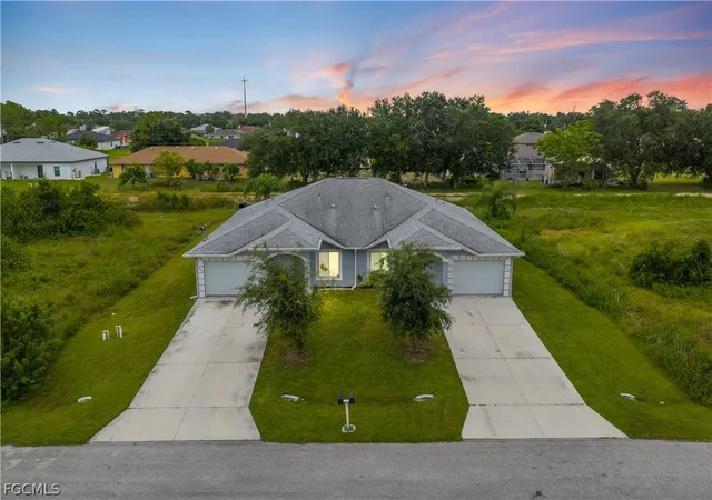 26th image of 305 307 Hightower Ave S, Lehigh Acres, FL 33973 | MLS# 2026008500