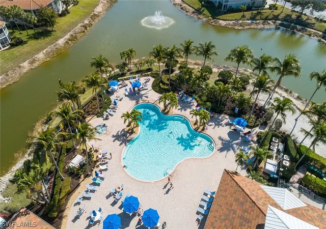 Homes for sale in Naples, FL | 3042 Driftwood Way, Naples, FL 34109 | Houzeo
